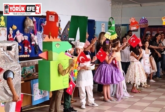 Minikler, çevrenin önemine hazırladıkları defile ile dikkat çekti