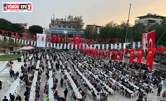 İncirliovalılar Kadir Gecesi İftarı’nda buluştu