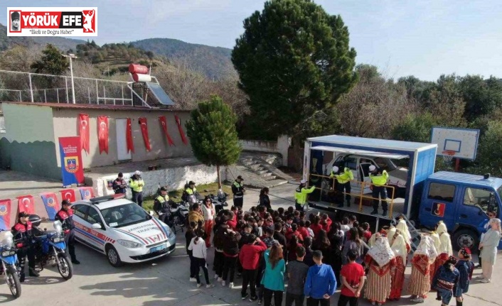 Kuyucak ve Buharkent’te öğrencilere emniyet kemerinin önemi anlatıldı