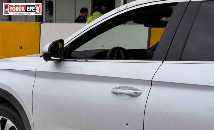 Aydın’da silahlı saldırı: Şahıs otomobili ile jandarma uygulama noktasına sığındı