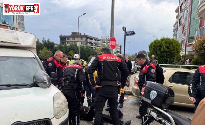 Motosikletli Polis Timi kazaya karıştı: 1 polis yaralı