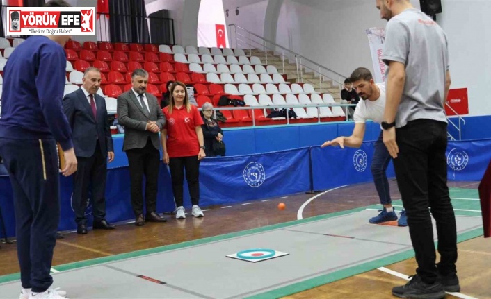 Özel sporcular Hemsball Turnuvası’nda yarıştı
