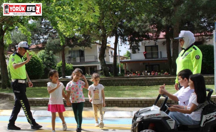 Aydın’da minikler direksiyon başına geçti