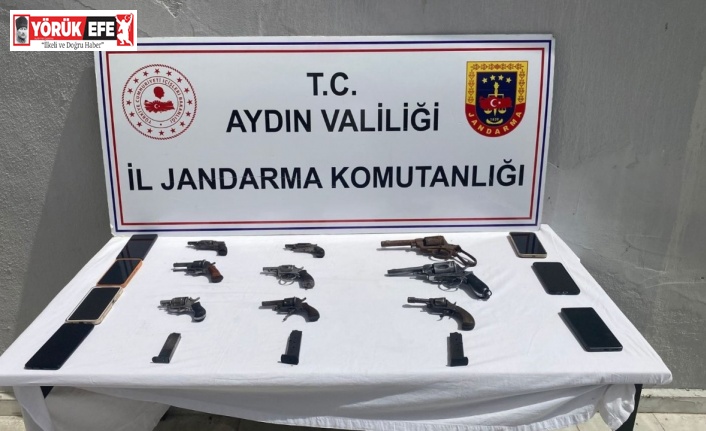 Aydın’da silah ticareti jandarma ekiplerine takıldı