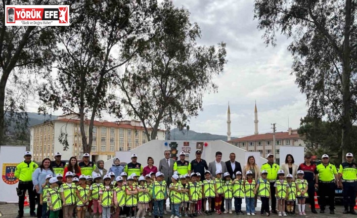 Çine’de Anaokulu öğrencilerine trafik eğitimi verildi