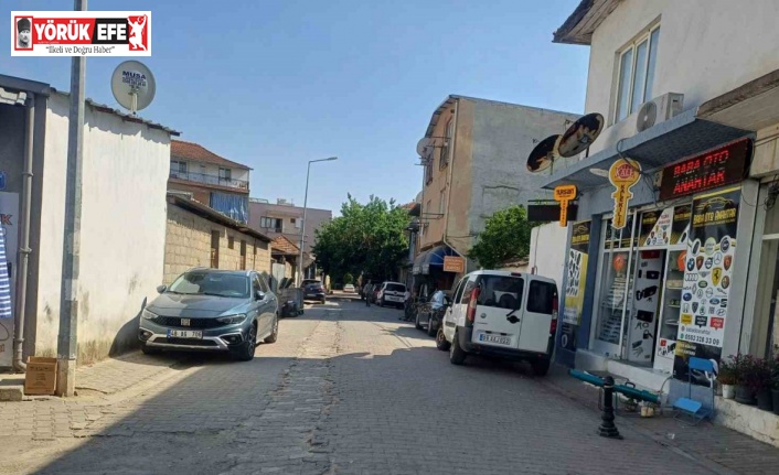 Köşklü vatandaşlardan ’kaldırım’ tepkisi