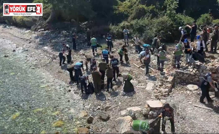 Milli Park’ta ziyarete kapalı koylar temizlendi