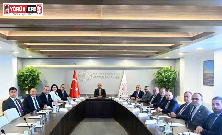 Aydın heyeti Ulaştırma Bakanı Uraloğlu ile görüştü