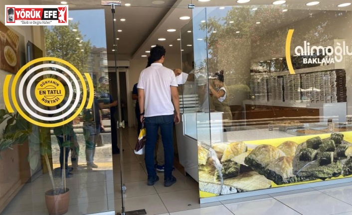 Fare görüntüleri ile gündeme gelen baklavacının ürünlerine el konuldu