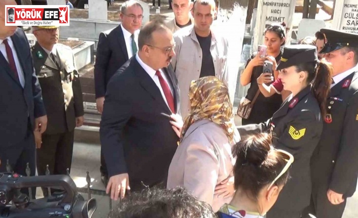 Oğlunun mezarına sarılamayan anne Şengüroğlu: "Bir kapı açılsın yeter"