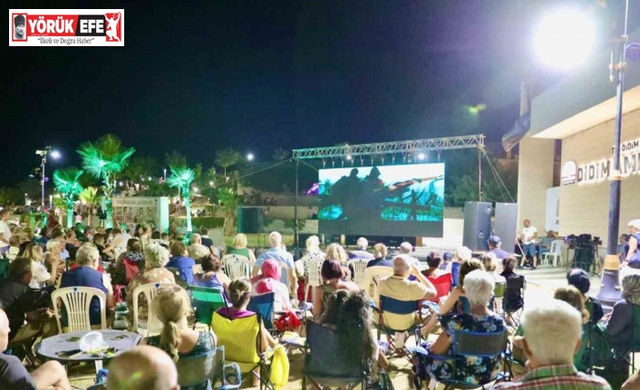 Atatürk 1 Filmi, Didimlilere duygu dolu anlar yaşattı