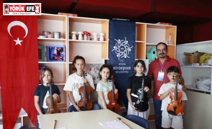 Başkan Çerçioğlu ile Aydınlı minikler keman öğreniyor