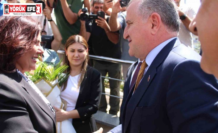 Büyükşehir’in ilk misafiri Bakan Bak oldu