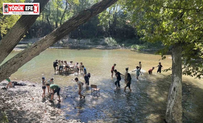 Karacaörenli minikler gönüllerince eğlendi