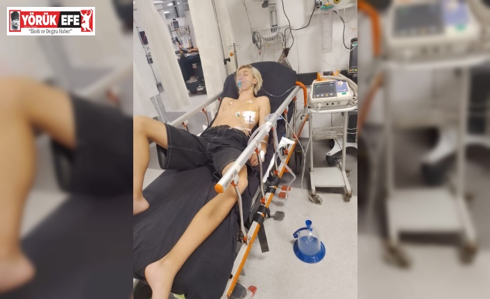 Kuşadası’nda gaspçılar çocuğu sırtından bıçakladı