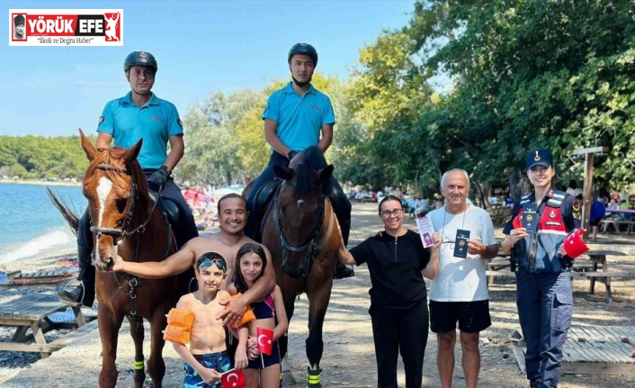 Kuşadası’nda jandarmadan KADES bilgilendirmesi
