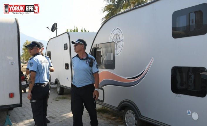Kuşadası’nda zabıta ekiplerinden çadır ve karavan denetimi