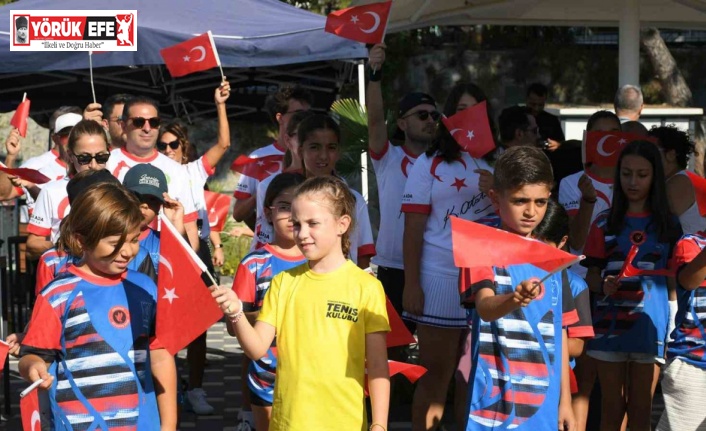 Kuşadası’nda Zafer Bayramı coşkusu tenis turnuvasıyla kutlanıyor