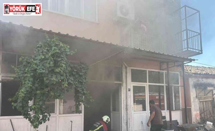 Nazilli’deki ekmek fırınında çıkan yangın panikletti