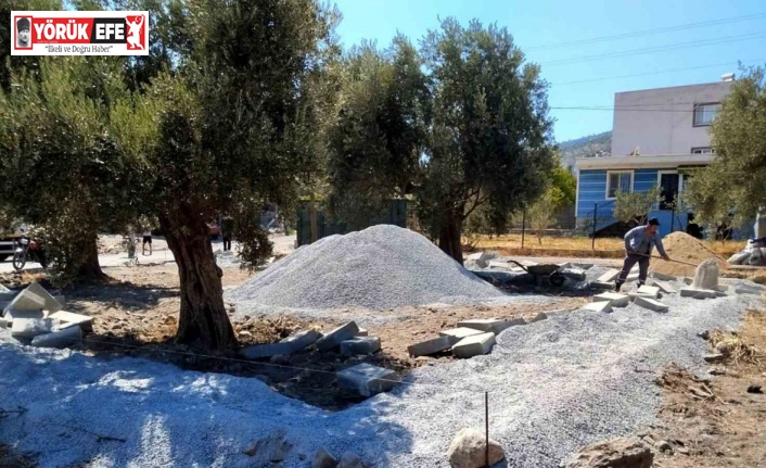 Söke Belediyesi’nden Atburgazı Mahallesi’ne park düzenleme çalışması
