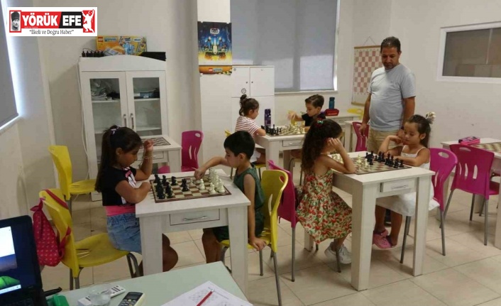 Söke Satranç ve Akıl Zeka Oyunları’nda Türkiye’nin lokomotifi oldu