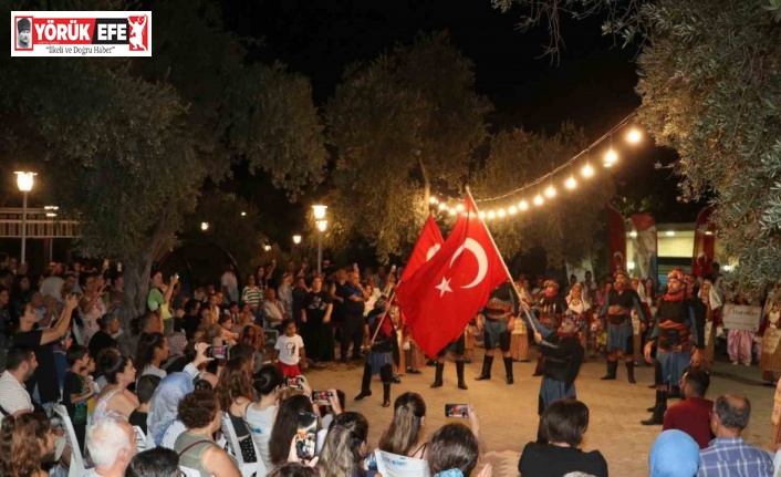 Söke’de Halk Dansları Buluşması renkli görüntülere sahne oldu