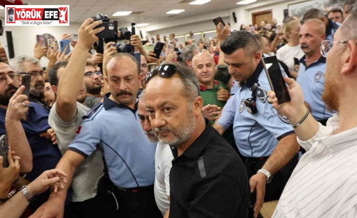 Aydın Büyükşehir Belediye Meclisi’nde gergin anlar