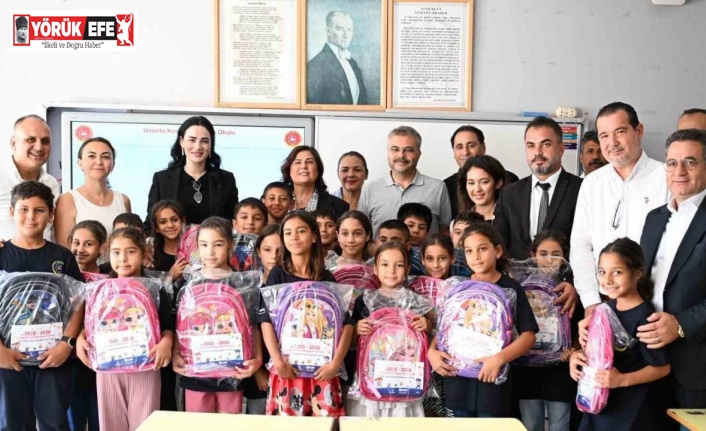 Aydın Büyükşehir’den öğrencilere okul çantası
