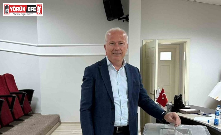 Aydın Eczacı Odası Başkanı Karaarslan 7. defa güven tazeledi