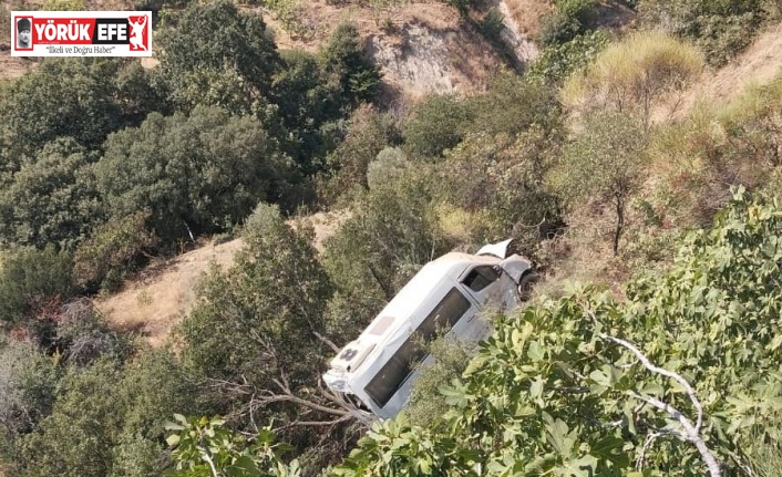 Aydın’da öğrenci servisi yoldan çıkıp uçuruma sürüklendi