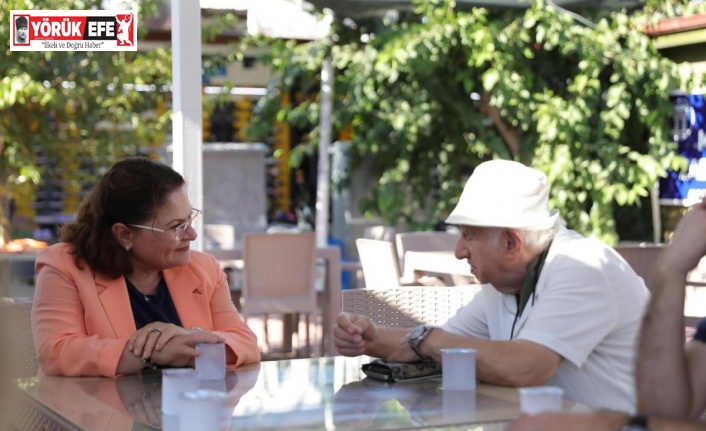 Başkan Gençay, halk pazarında vatandaşları dinledi