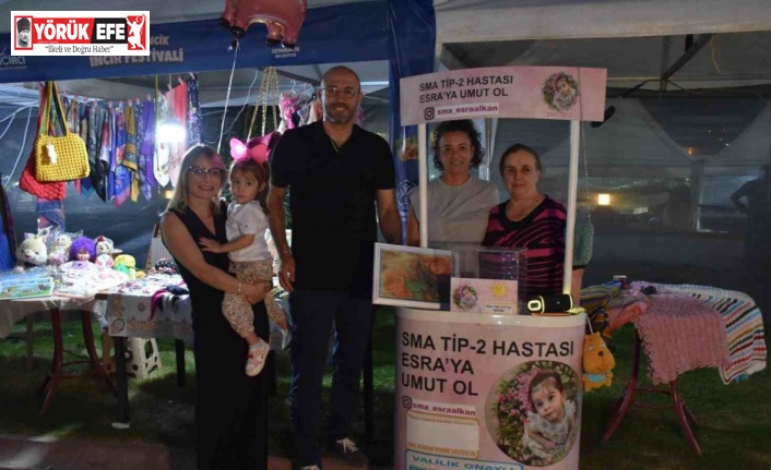 Başkan Zencirci, festival alanındaki stantları gezdi