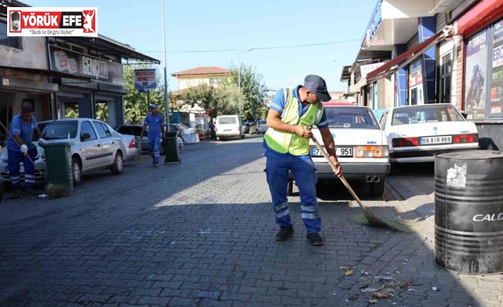 Büyükşehir sanayi sitelerinde temizlik çalışması gerçekleştirdi