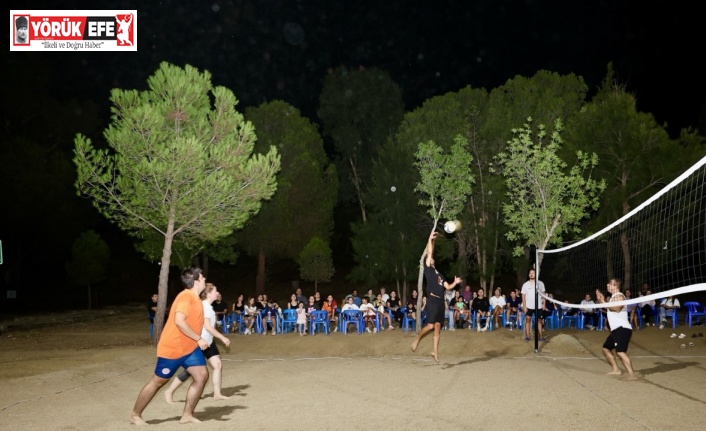 Çine’de sokak voleybolu turnuvası başladı