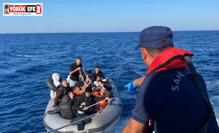 Didim açıklarında 11 düzensiz göçmen kurtarıldı