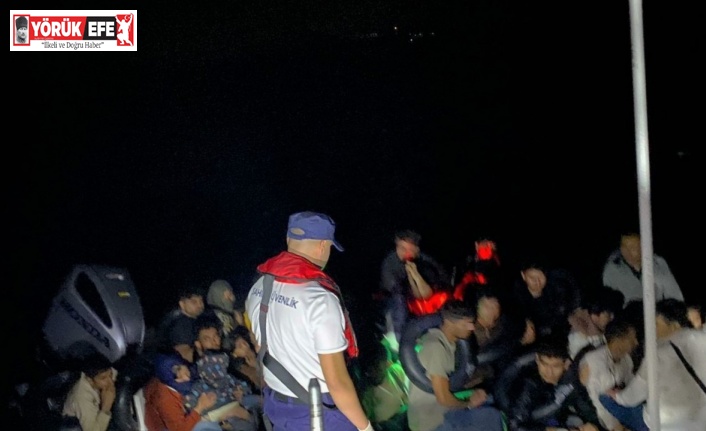 Didim’de geri itilen 71 düzensiz göçmen kurtarıldı