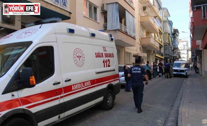 Haber alınamayan yaşlı kadın resim kursundan çıktı