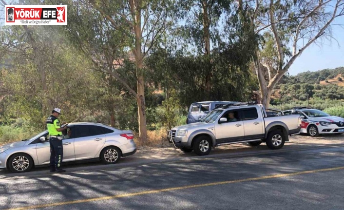 Jandarmadan Köşk’te yol kontrolü