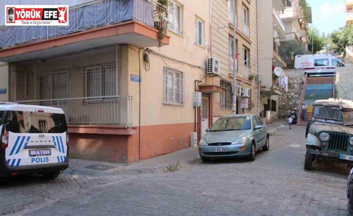 Kapının önüne koyulan çöp, ekipleri harekete geçirdi