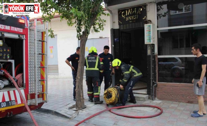 Kızartma yağından çıkan yangın paniğe neden oldu