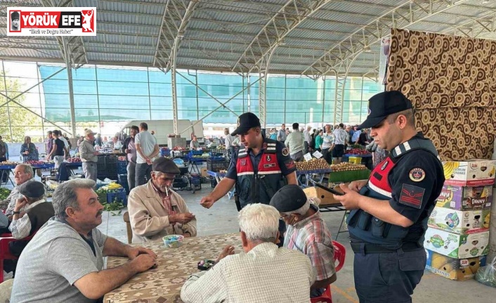 Semt pazarında vatandaşlara dolandırıcılık uyarısı