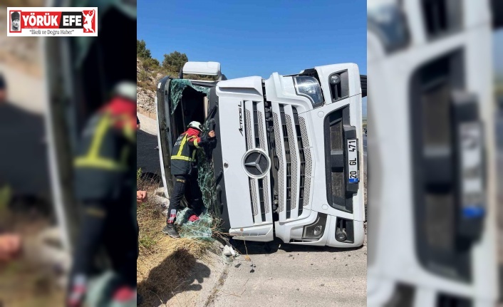 Sürücüsünün direksiyon hakimiyetini kaybettiği tır devrildi: 1 yaralı