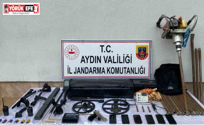 Aydın’da kaçak kazı yapan şahısların  evlerine operasyon