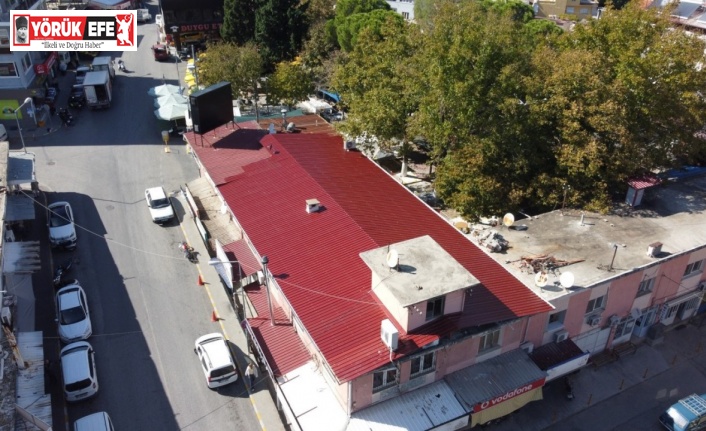 Bozdoğan Belediyesi’nden kütüphane çatısına düzenleme