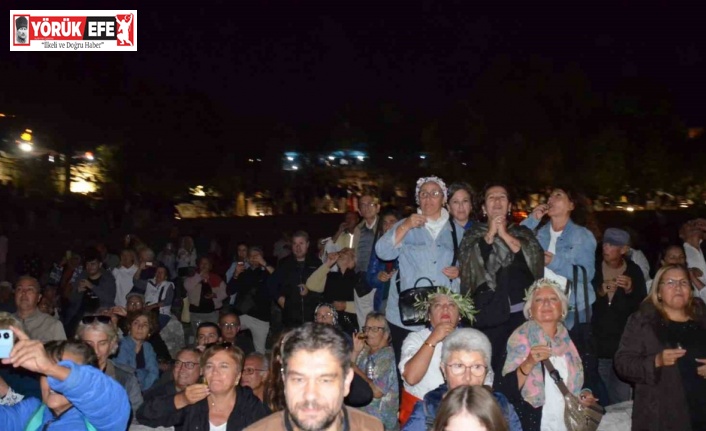Didim Zeytin Festivali’nde ’zeytinyağı tadım rekoru’ yenilendi