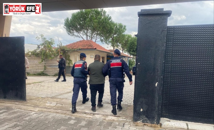 Jandarma aranan şahıslara geçit vermiyor