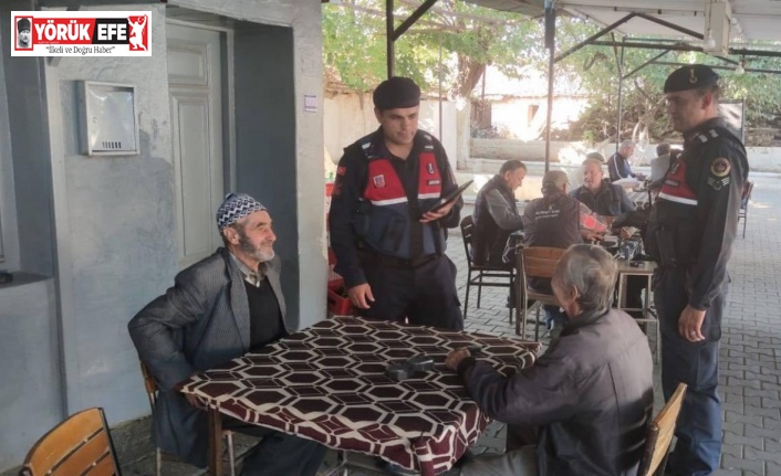 Jandarma ekipleri Karacasu’da halk sağlığı için sahada