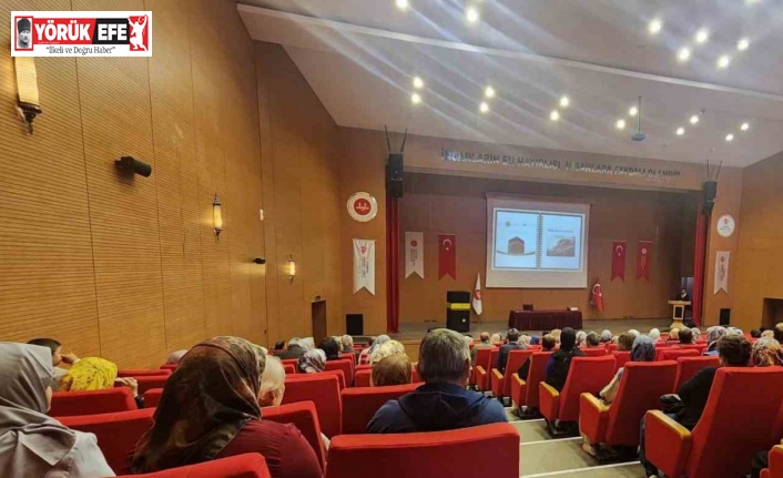 Umreye gidecek olan vatandaşlara yönelik hazırlık semineri düzenlendi