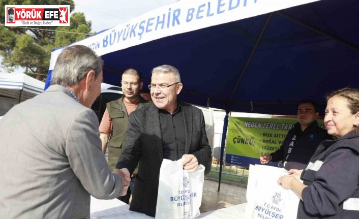 Ata tohumu fideleri Köşk’te vatandaşlara dağıtıldı