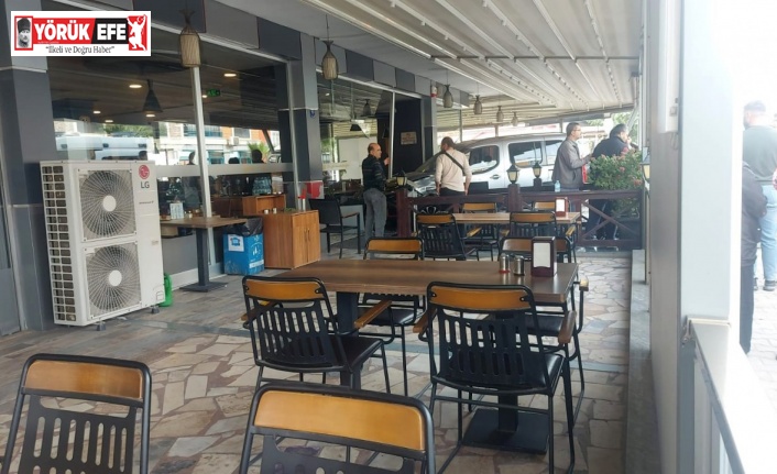 Aydın’da 15 yaşındaki sürücü iş yerine daldı: 1 yaralı